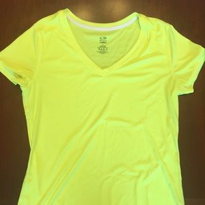 Champion Duodry Large Workout Shirt